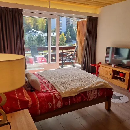 아파트 Magnifique Renove Au Coeur Des 4 Vallees